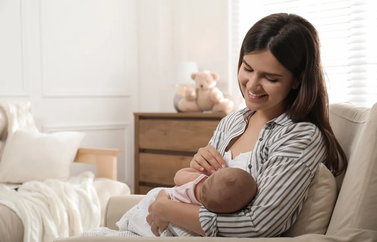 مدة الرضاعة الطبيعية لحديثي الولادة