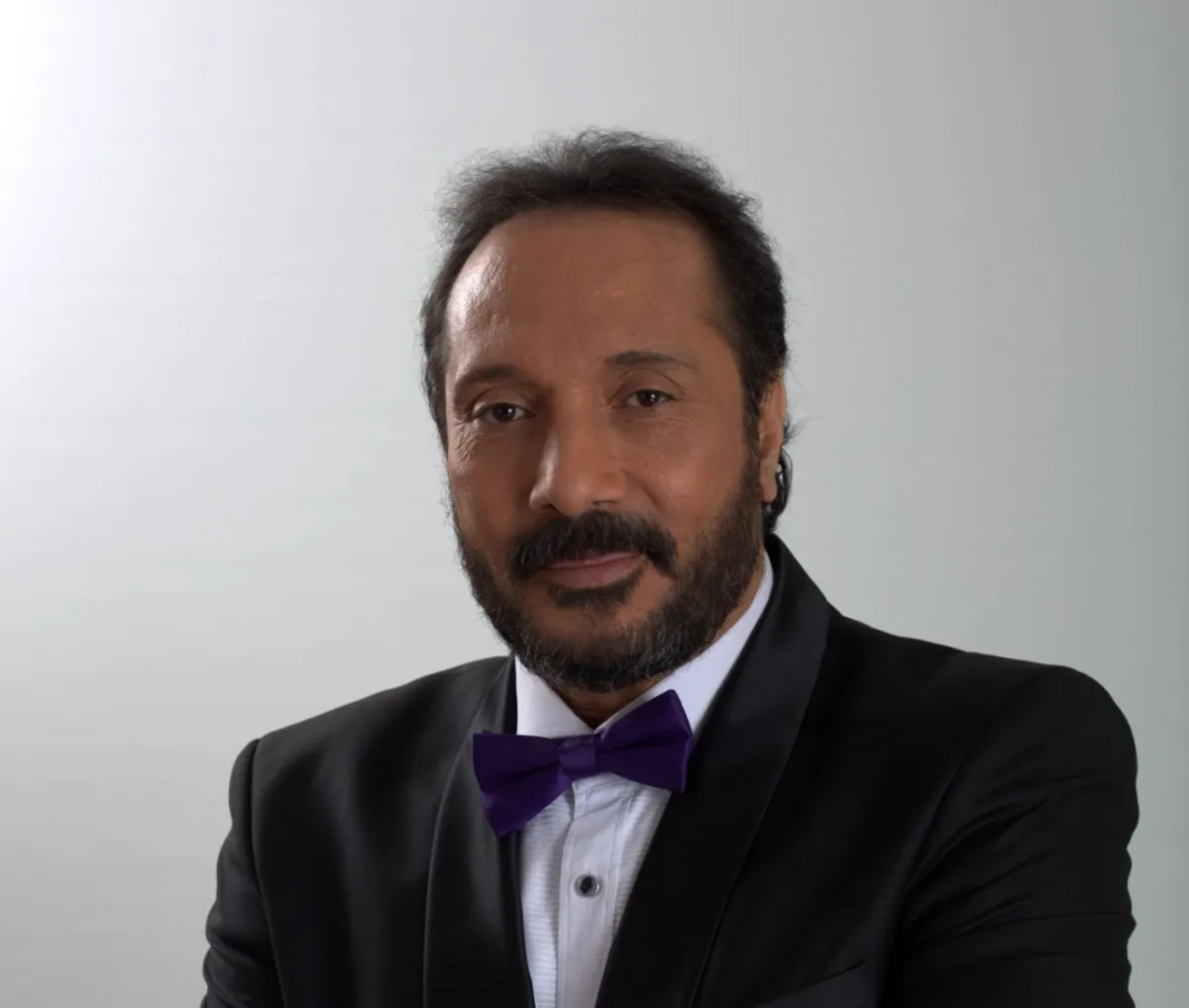 علي الحجار - الصورة من صفحته على الفيس بوك