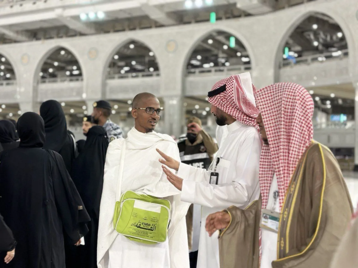 الإدارة العامة لشؤون التطويف والمطوفين بوكالة شؤون التوعية الميدانية تنفذ برنامج "تبيان ودلالة". الصورة من رئاسة شؤون الحرمين 