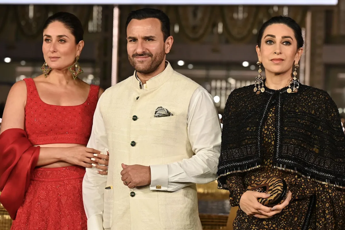Kareena Kapoor, Saif Ali Khan and Karishma Kapoorat the Jio World Centre (JWC) in Mumbai. SUJIT JAISWAL / AFP