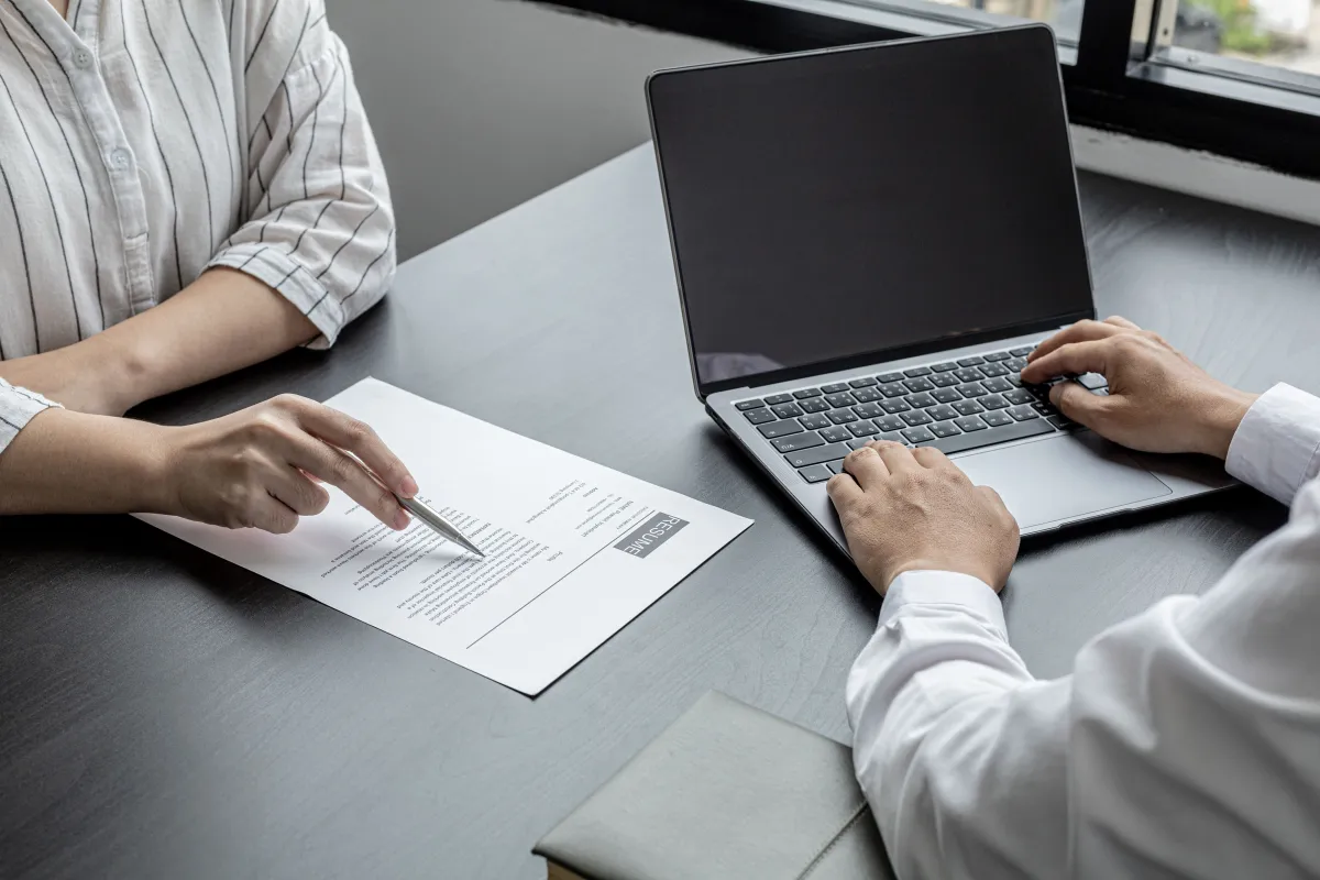 في مقابلة التوظيف، هناك سلوكيات هامة وأخرى يجب تجنبها