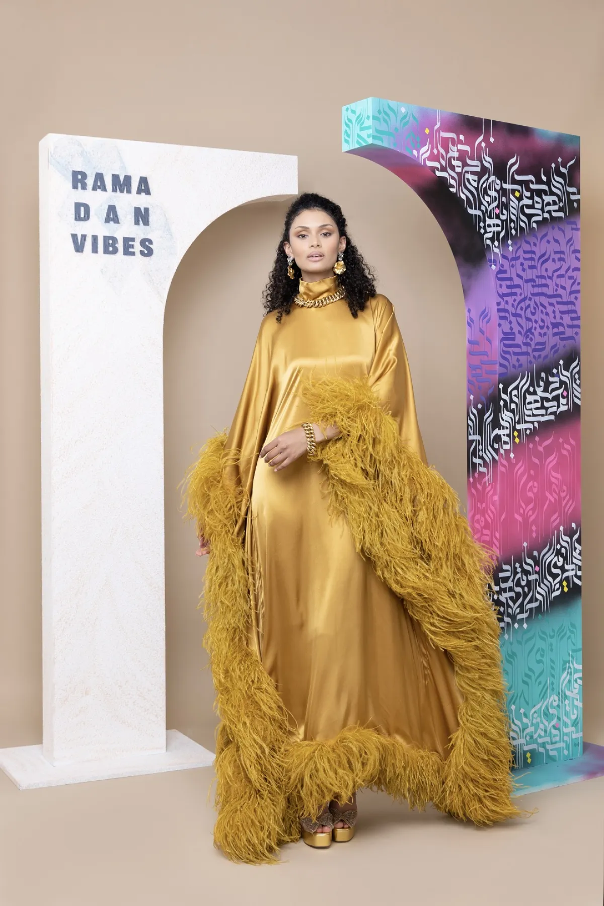 إطلالة عربية ساحرة 