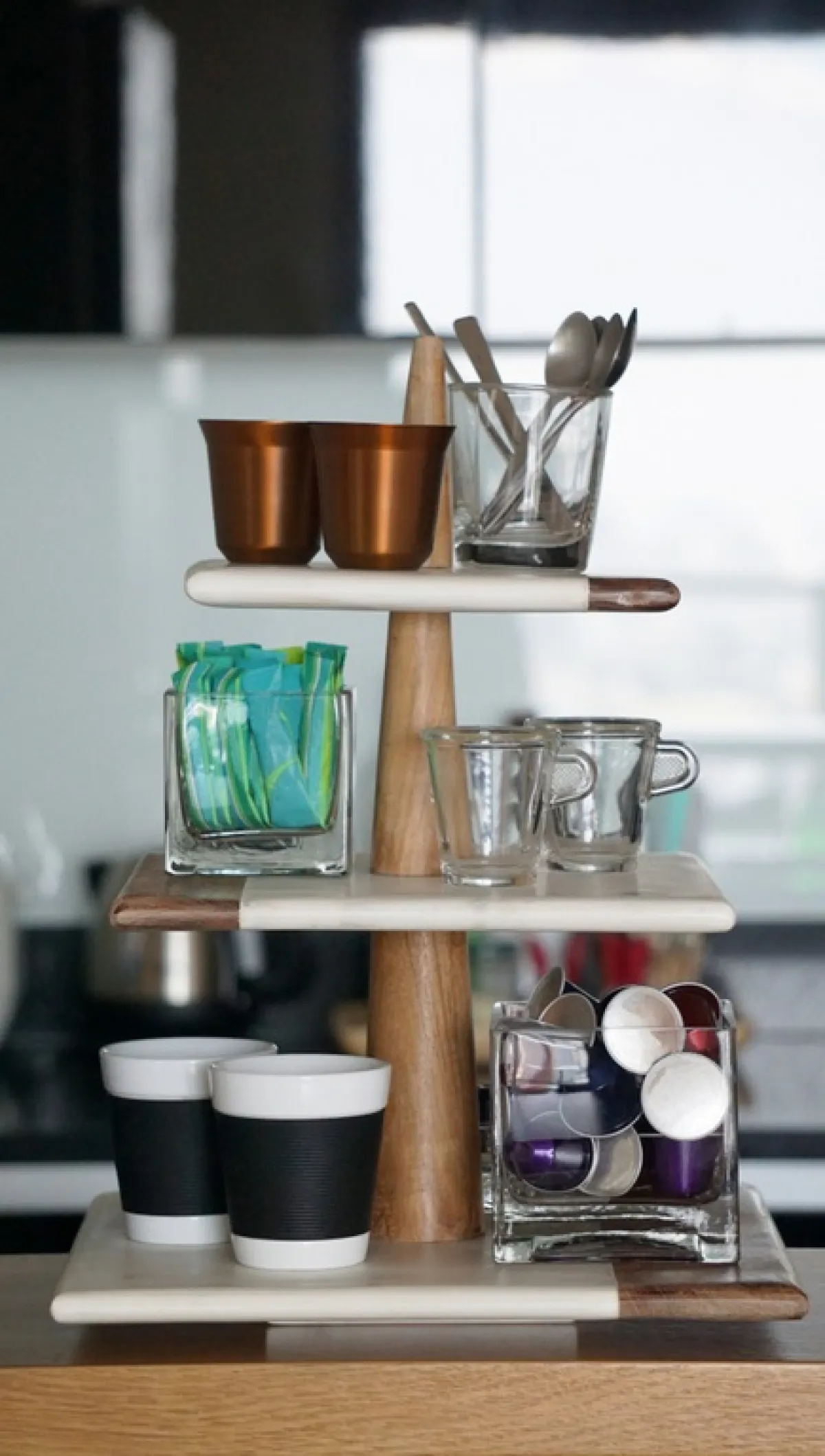 ركن للقهوة في المطبخ