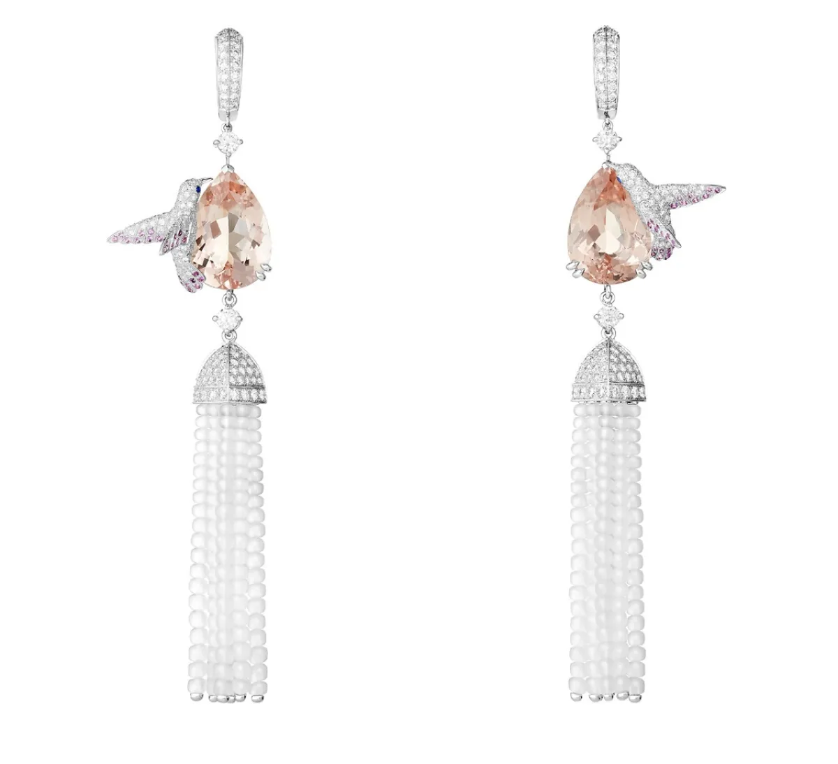 أقراط متدلية بحلية الطنان من بوشرون Boucheron