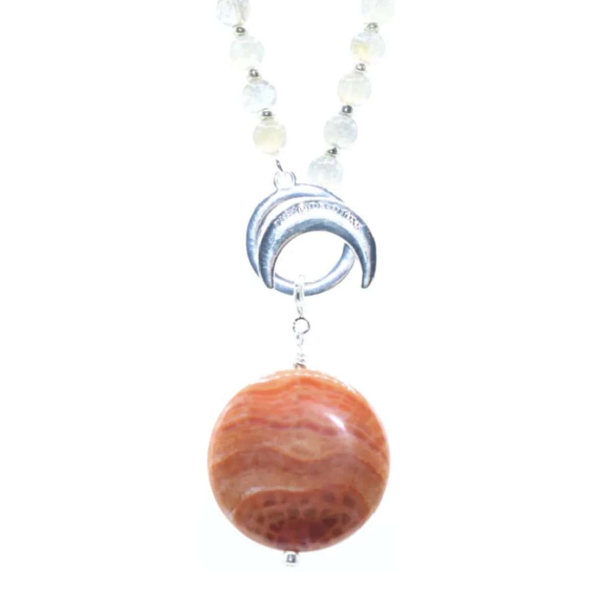 قلادة العقيق الناري من Love tiny devotlons