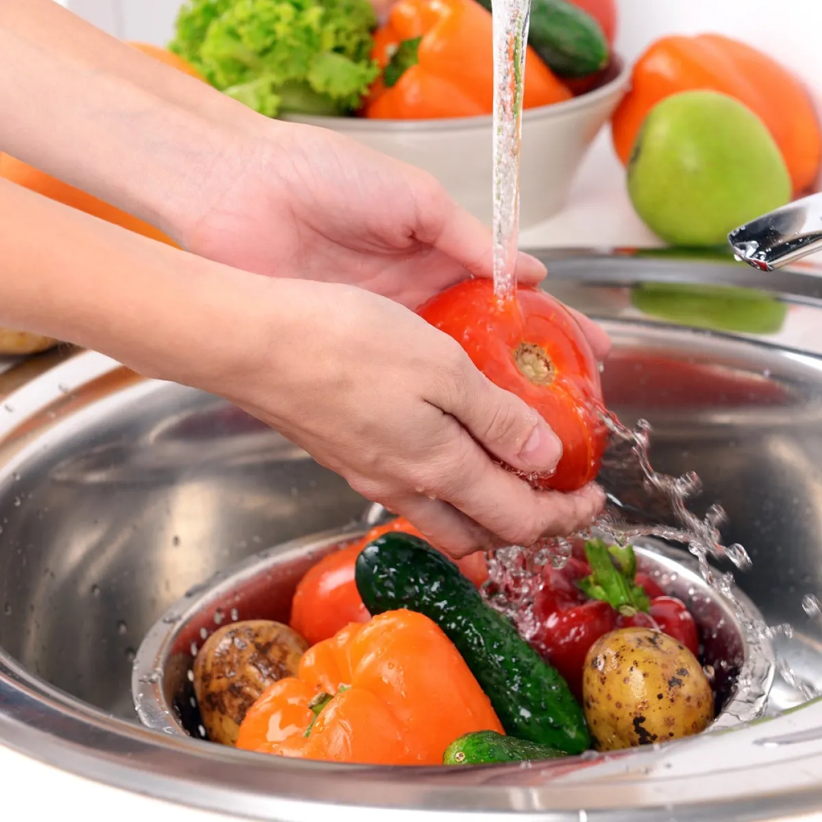 صورة للخضراوات والفاكهة..مغسولة