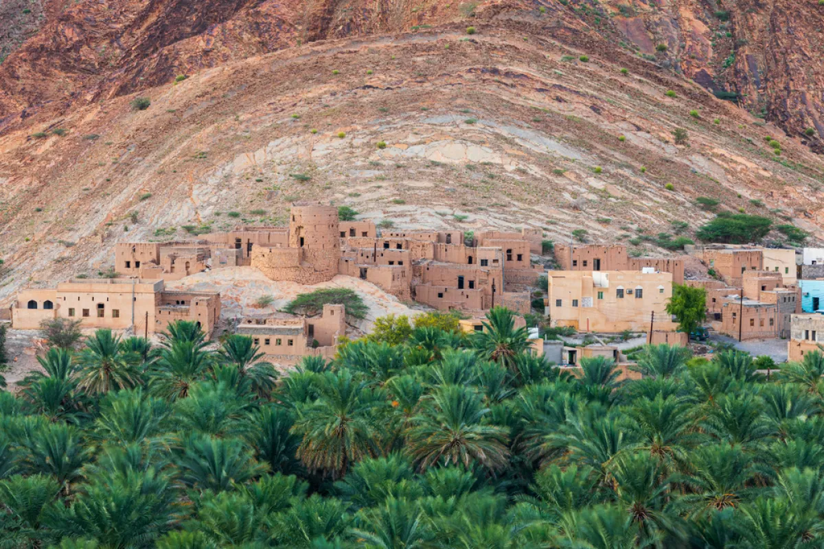 رحلة إلى نزوى  