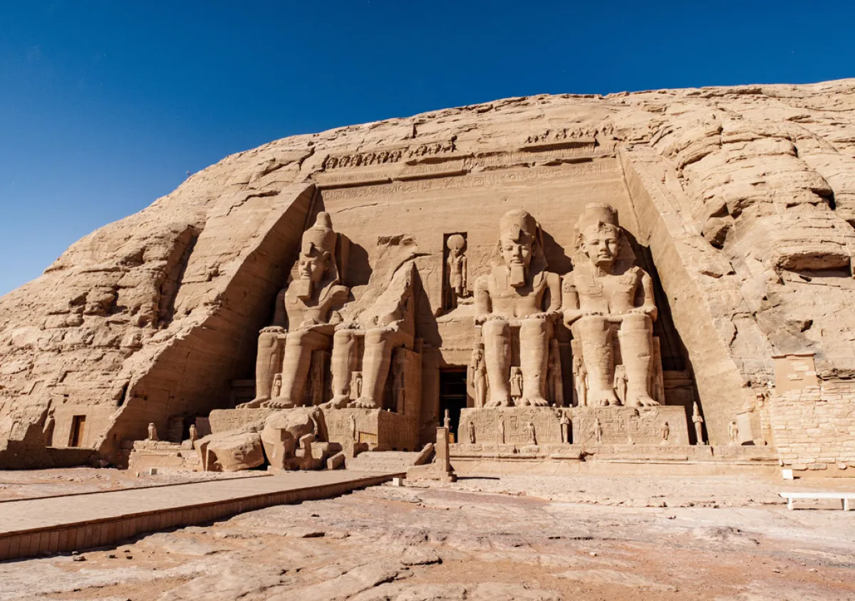 معبد أبو سمبل