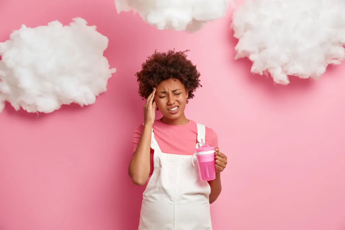 صورة حامل تشعر بالعطش