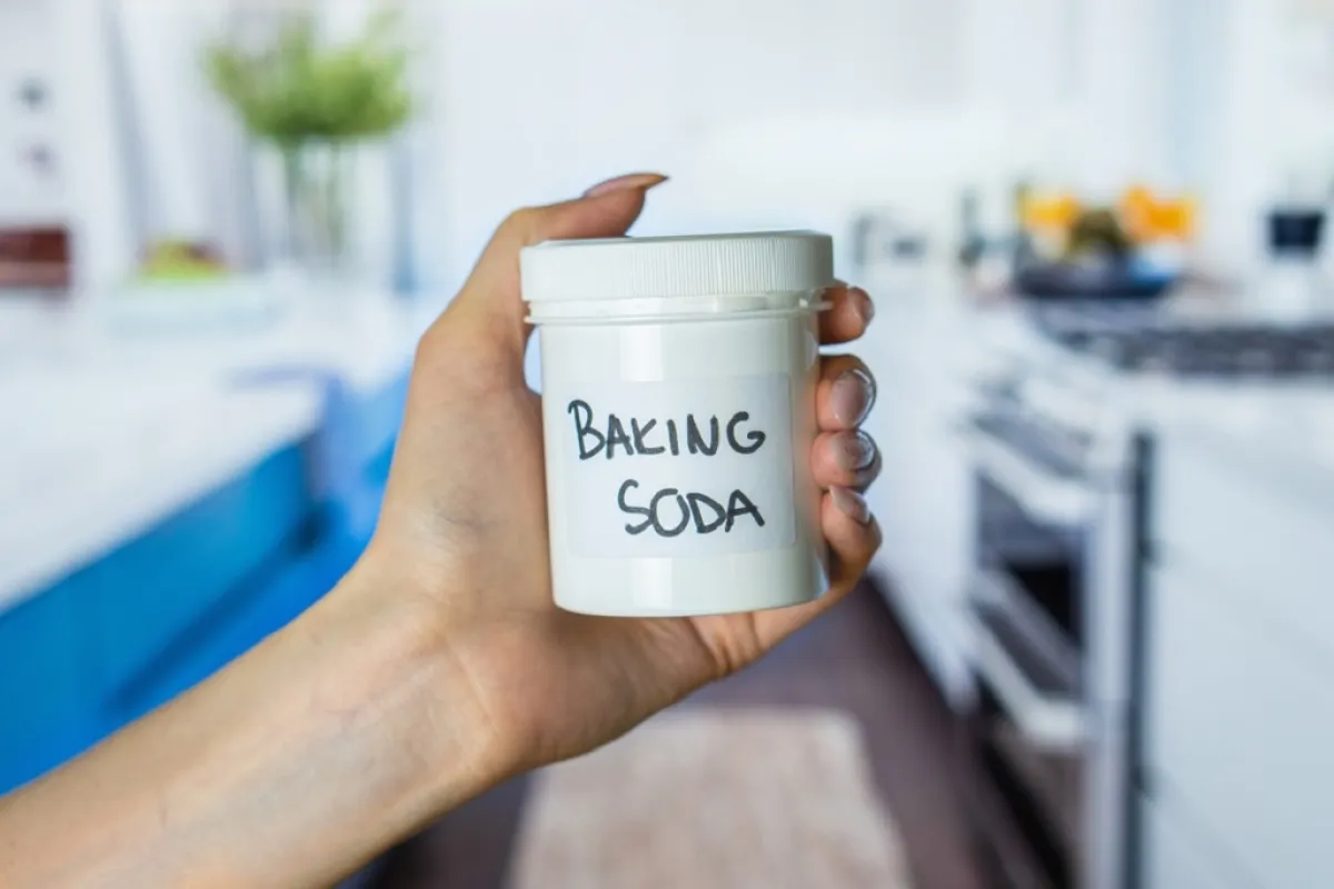 صودا الخبز لتنظيف البوتاجاز