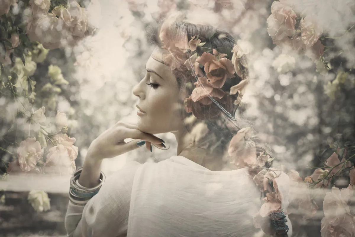 صورة لامرأة أسطورية