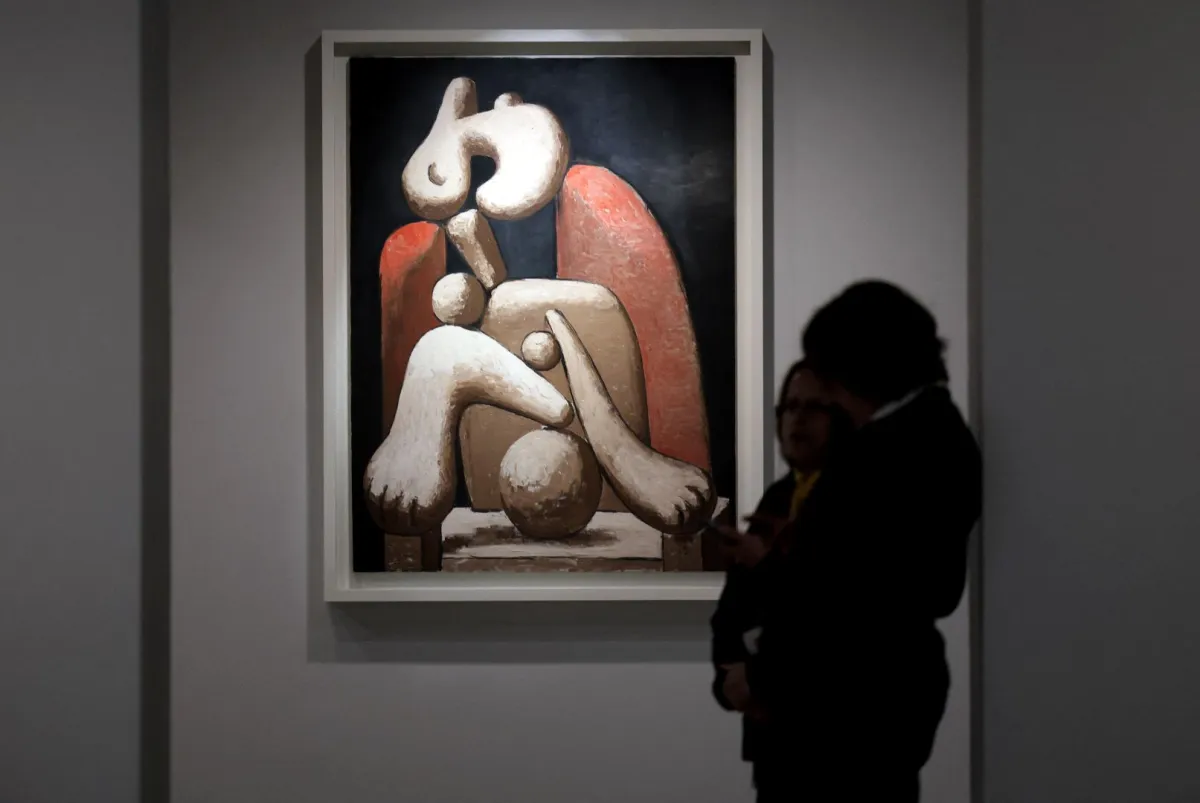 أحد لوحات بيكاسو