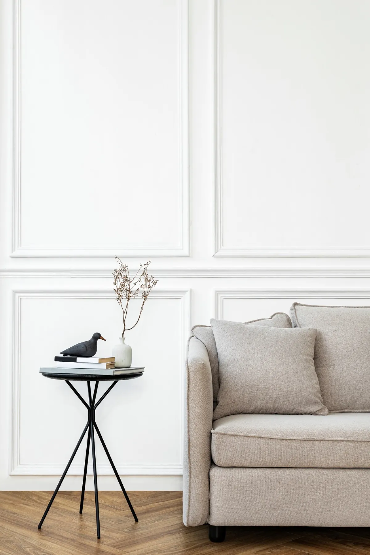 ديكور الجدران الأبيض