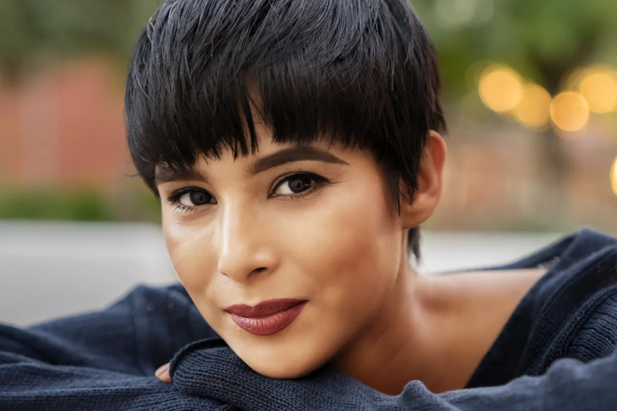 قصات شعر شلال مدرج قصير