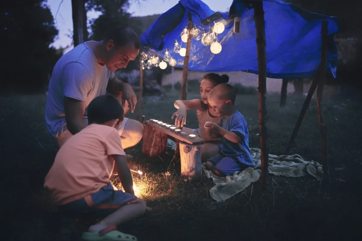 صورة نشاط المخيم للأطفال