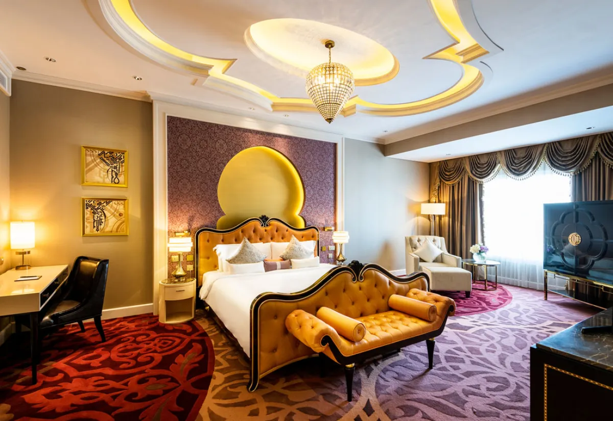 فندق إزدان بالاس