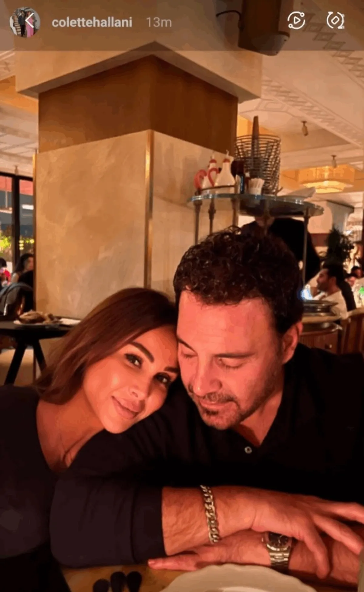 عاصي الحلاني وزوجته - الصورة من ستوري حساب كوليت الحلاني على انستغرام