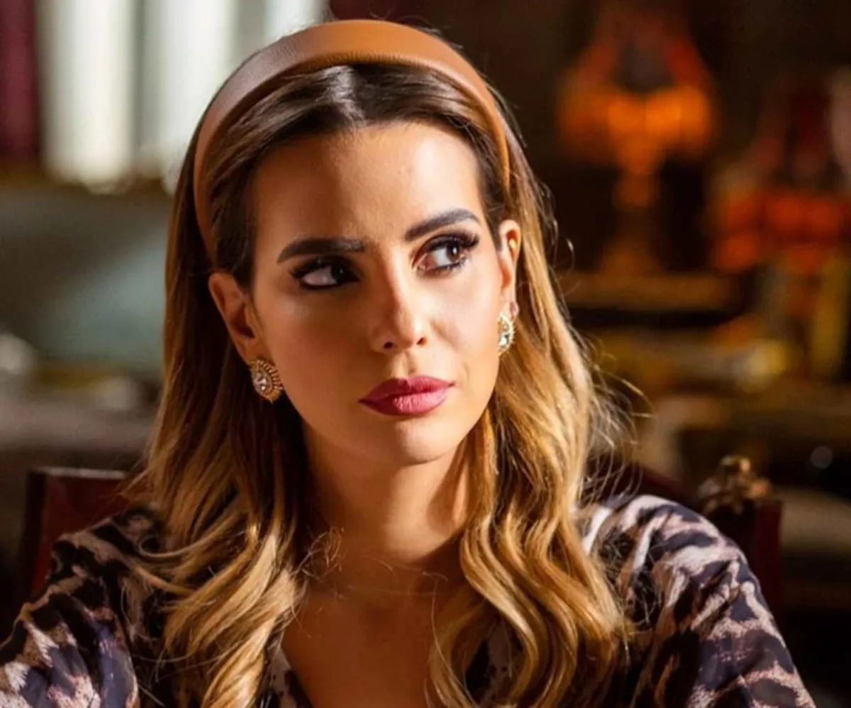 إيمان العاصي - الصورة من صفحتها الرسمية على الفيس بوك