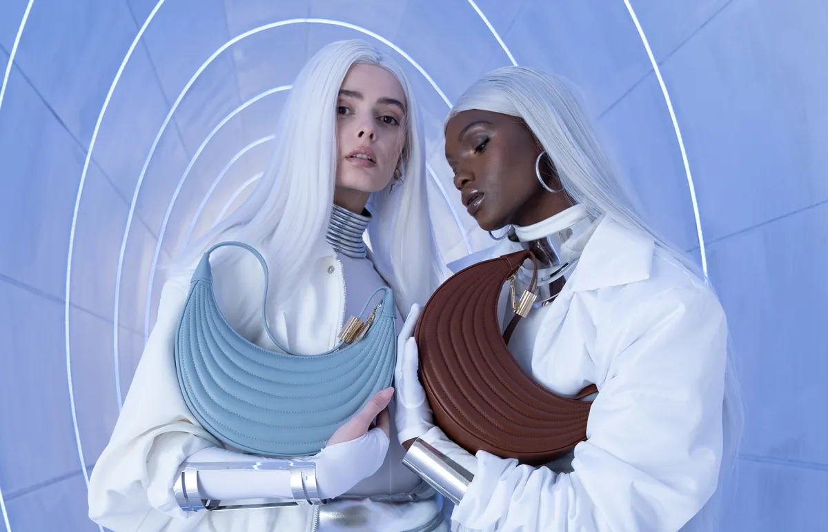 المصممة نورة بن سبعان: حقائبنا مستدامة بجلود نباتية 