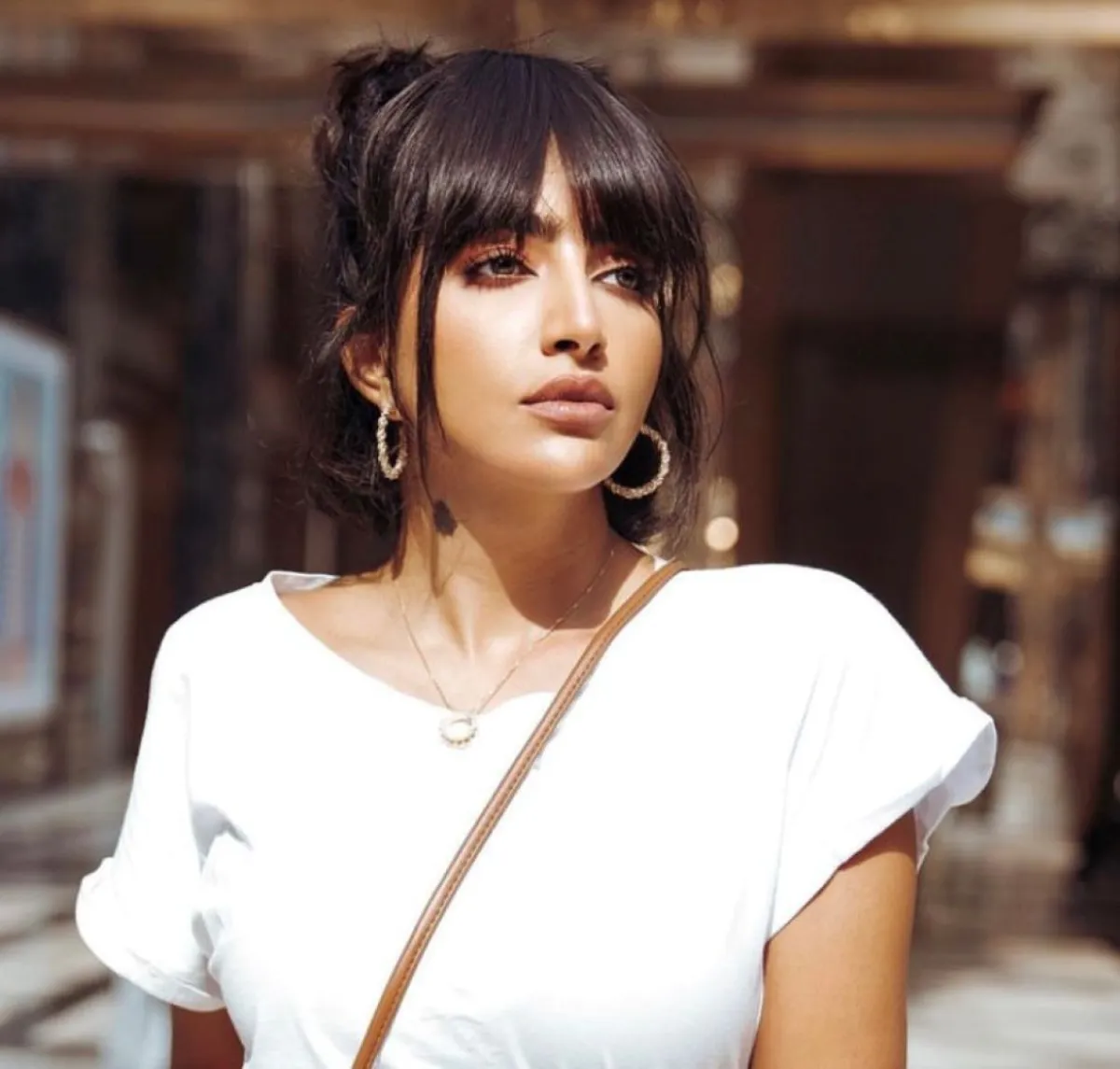 تسريحات شعر بالغرة الامامية - الصورة من حساب بثينة الرئيسي على الانستغرام