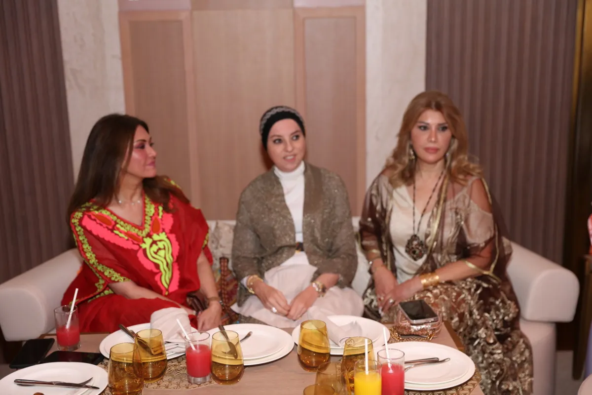 صورة أسماء الفروي وغنى أرناؤوط وسحر مدني 