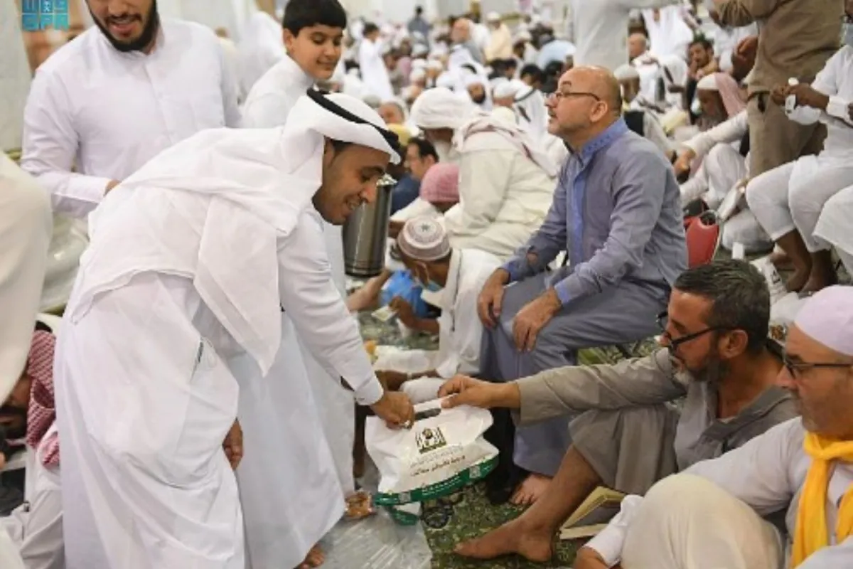 أقدم سُفرة إفطار رمضانية في الحرم المكي