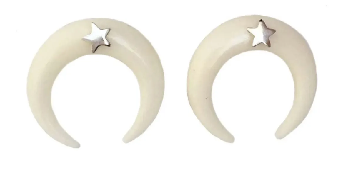 اقراط الهلال والنجوم من Anomaly jewelry