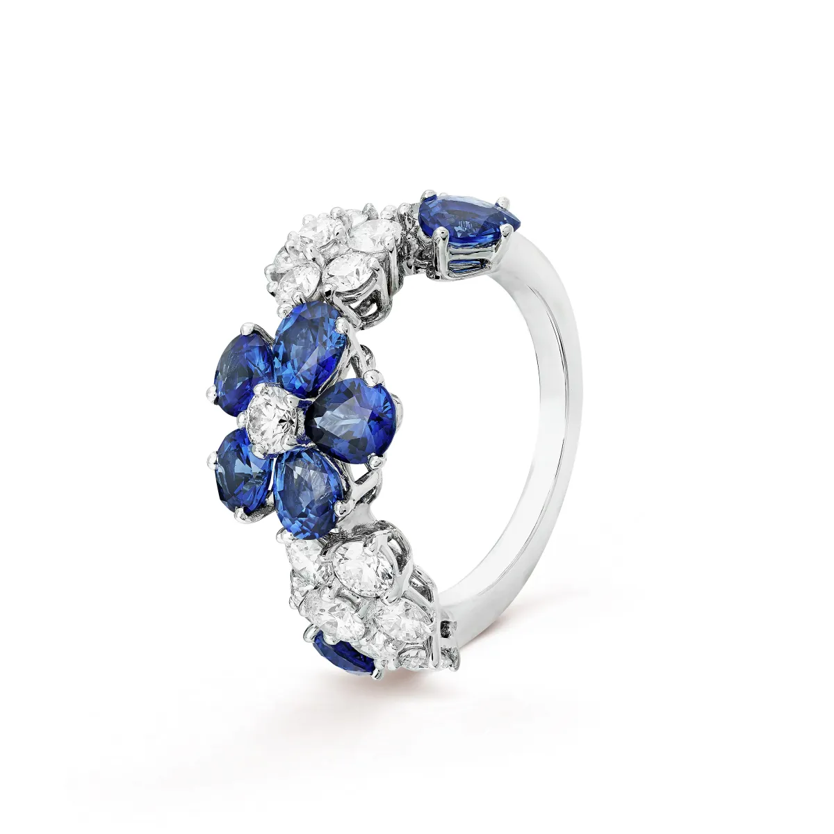 خاتم Folie des prés من ماركة Van Cleef & Arpels