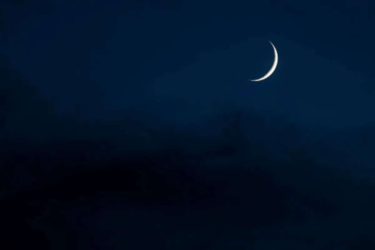 الدول التي أعلنت رسميا موعد أول أيام عيد الفطر