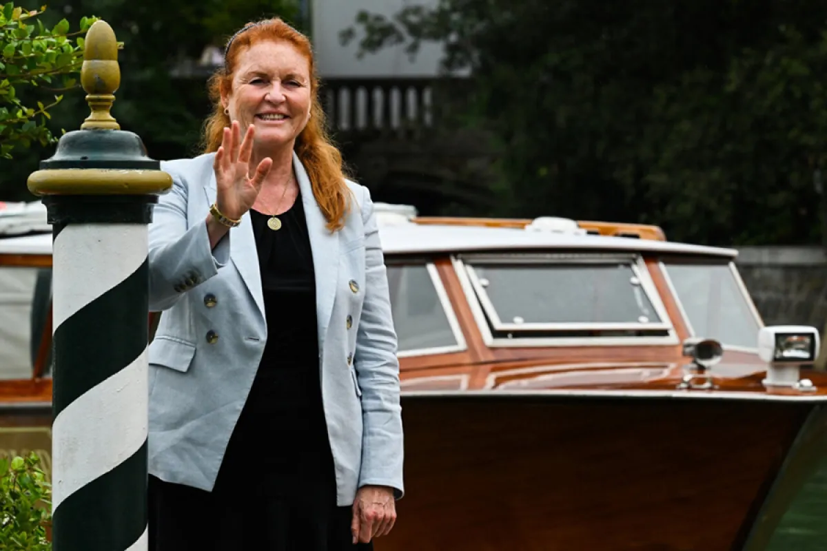 Sarah Ferguson arrives on September 8, 2022, at the pier of the Excelsior Hotel during the 79th Venice International Film Festival at Lido di Venezia in Venice, Italy. Andreas SOLARO / AFP
