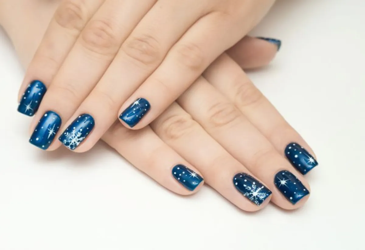 رسومات مناكير لعروس 2023