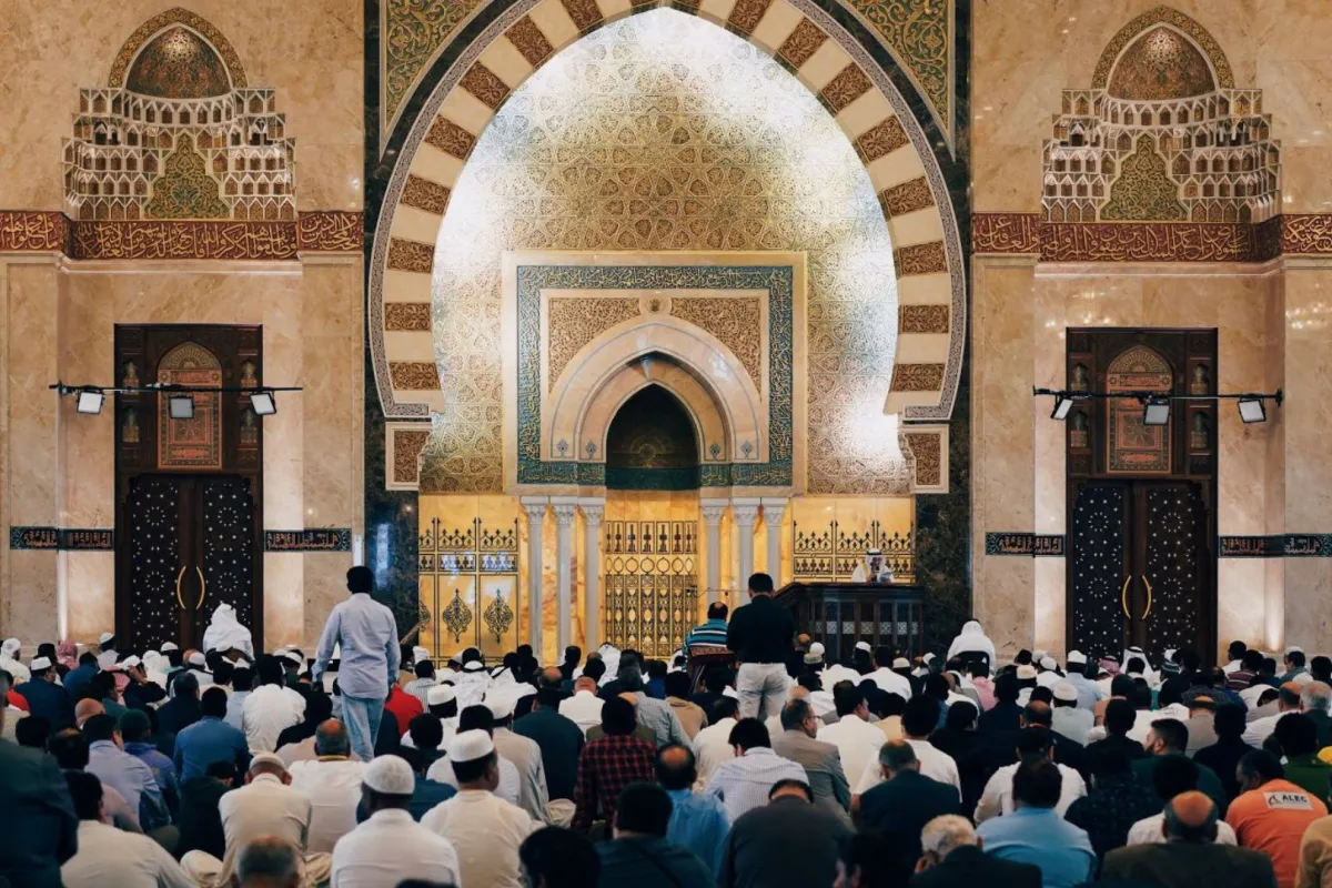 ما الأشياء التي تقومين بها في العيد؟