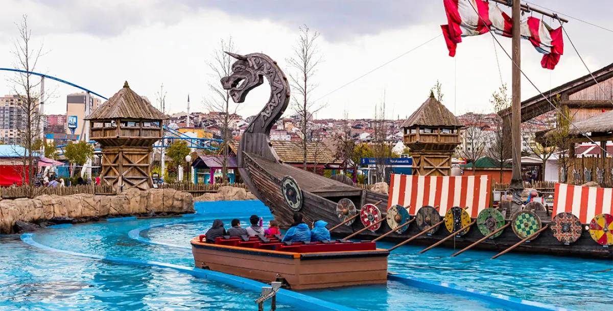 مدينة ملاهي فيالاند.. إسطنبول 