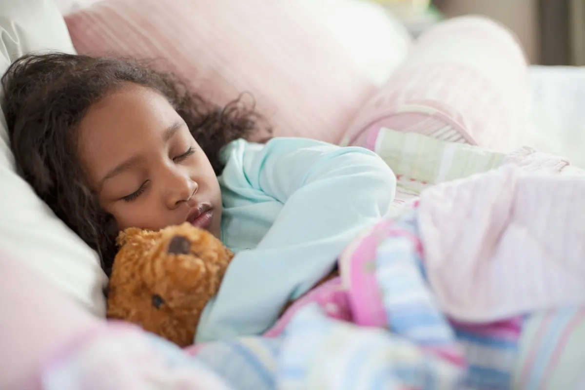 صورة لطفلة نائمة