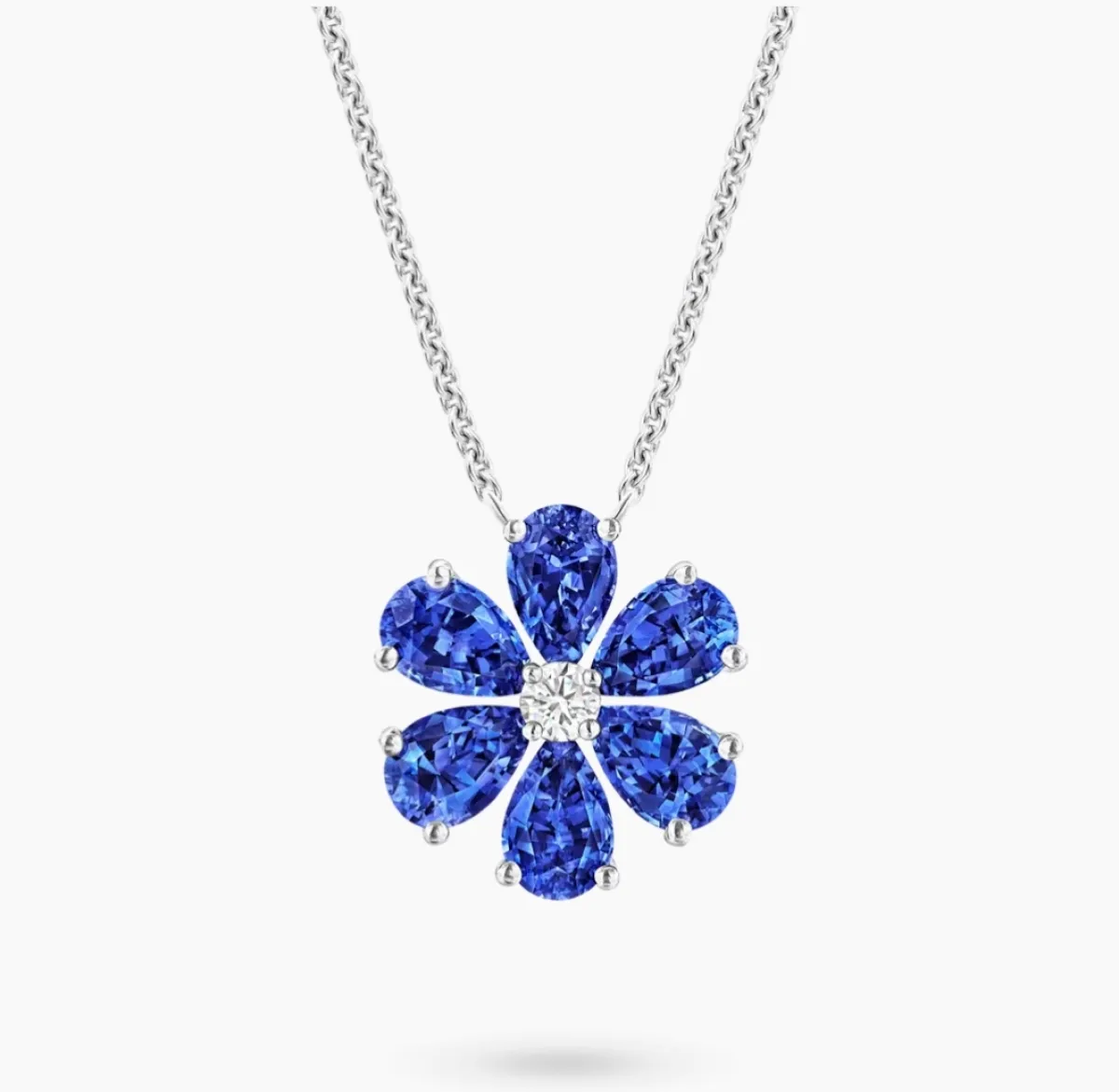 قلادة Forget Me Not من ماركة Harry Winston
