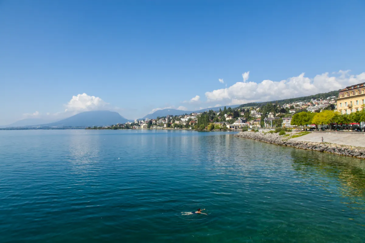 لاك دي ديربورنس 