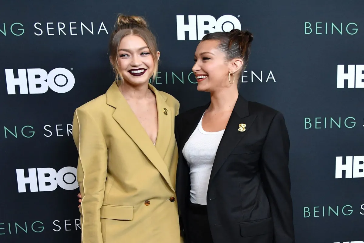 Gigi Hadid and Bella Hadid attend the HBO New York Premiere of 'Being Serena' at Time Warner Center on April 25, 2018 in New York City. ANGELA WEISS / AFP