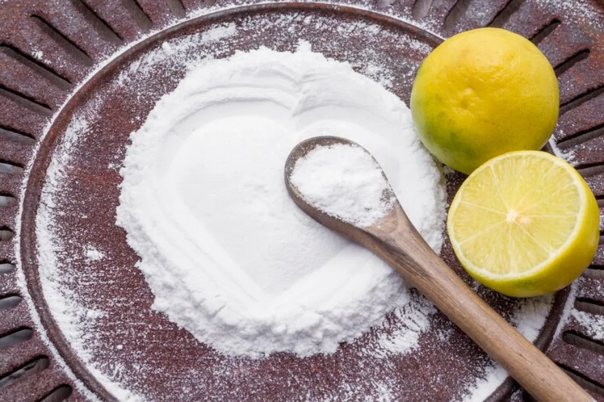 طرق تبييض اليدين بالنشا