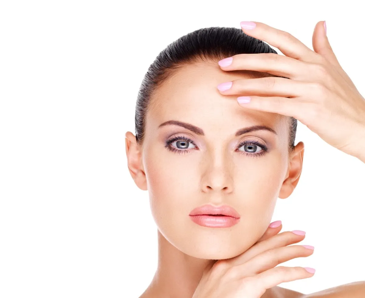 تنظيف البشرة العميق