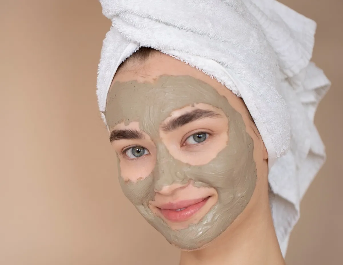 أقنعة الطين