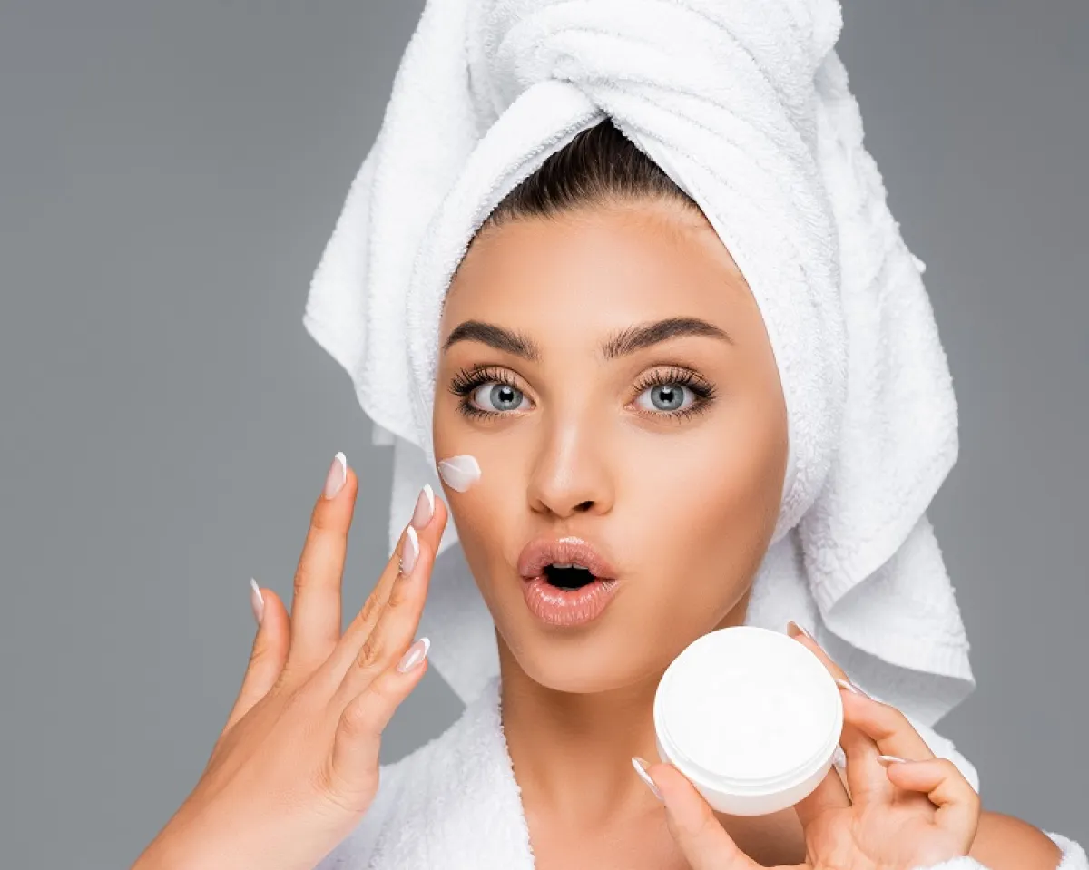 ترطيب البشرة