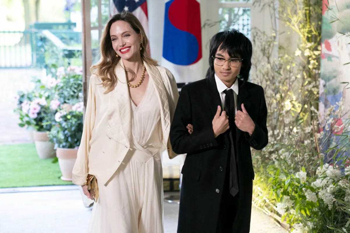 Angelina Jolie and son Maddox arrive for the State Dinner in honor of South Korean President Yoon Suk Yeol, at the White House in Washington, DC, on April 26, 2023. Stefani Reynolds / AFP