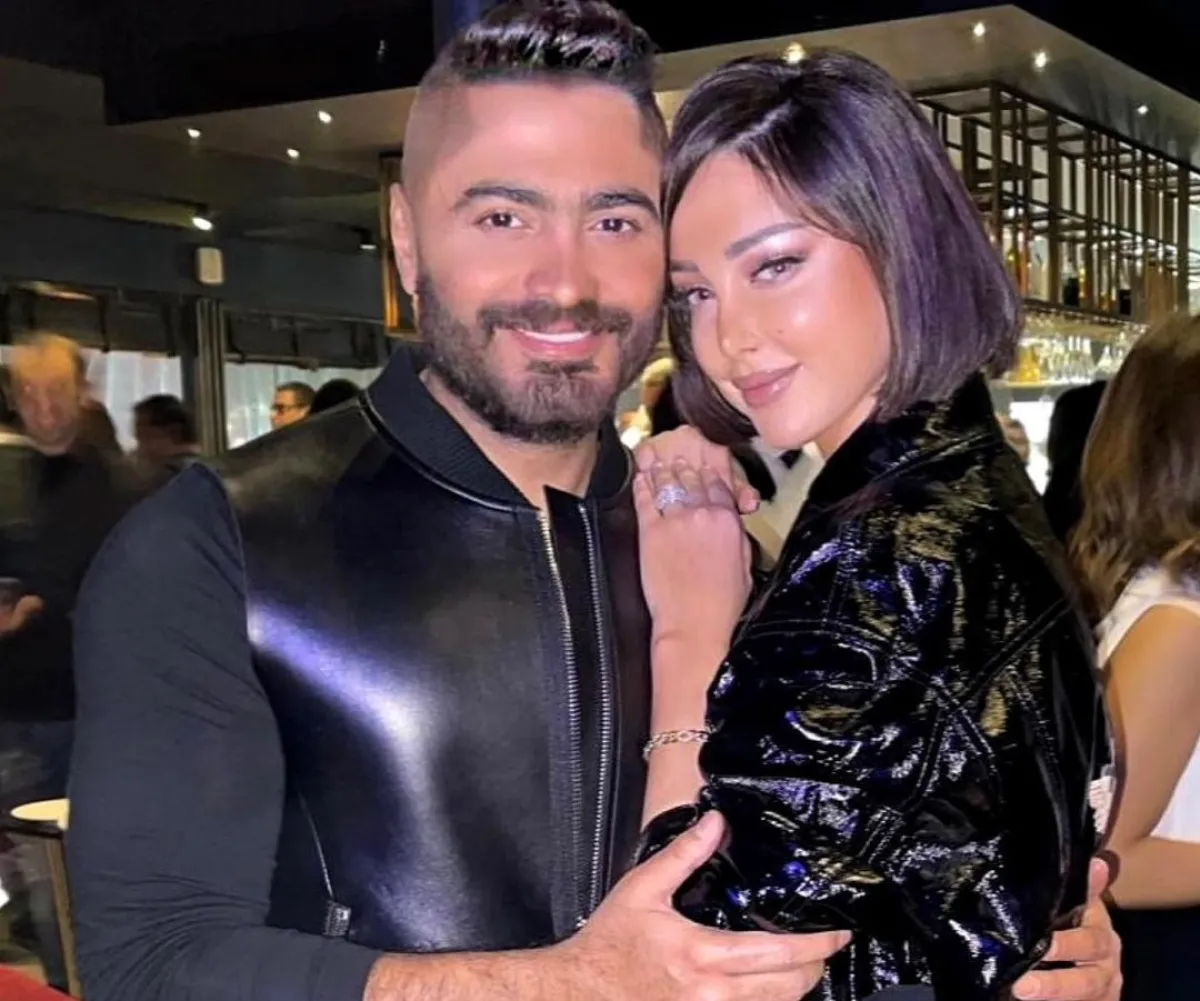 تامر حسني وبسمة بوسيل صورة من صفحته على انستغرام