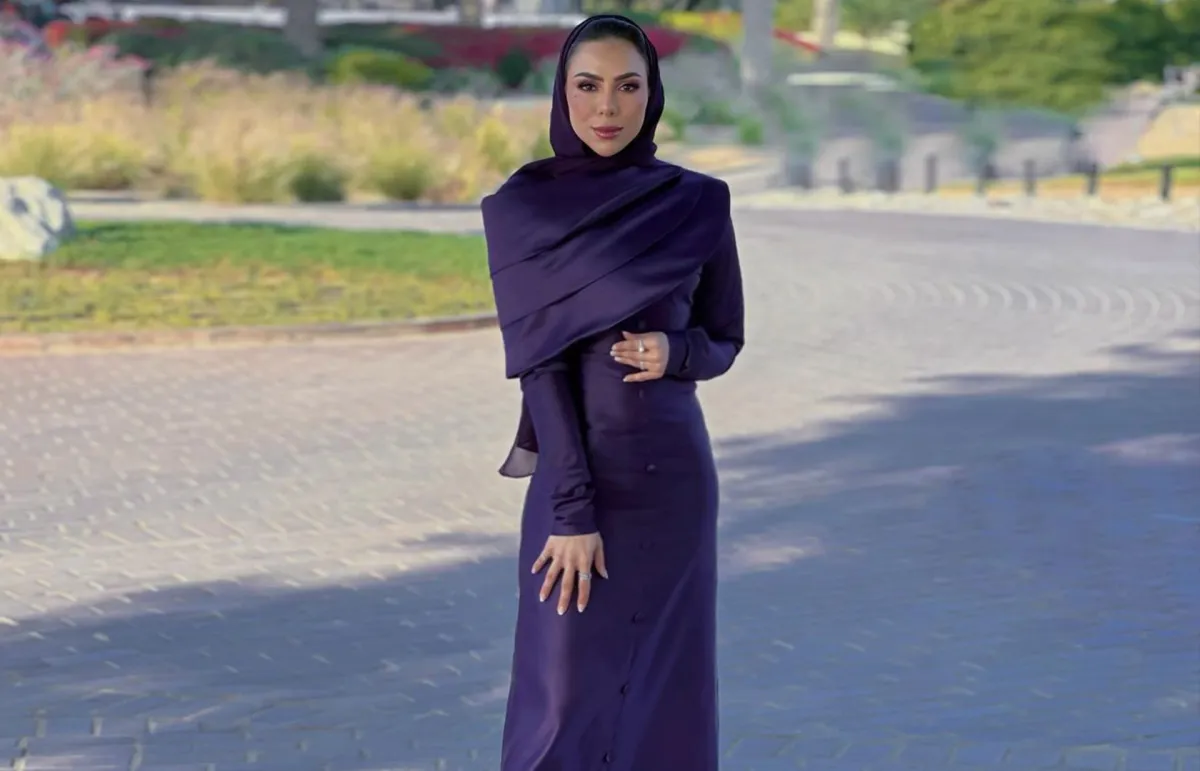 تسنيم ابو سيدو بفستان حرير - الصورة من حسابها على الانستغرام