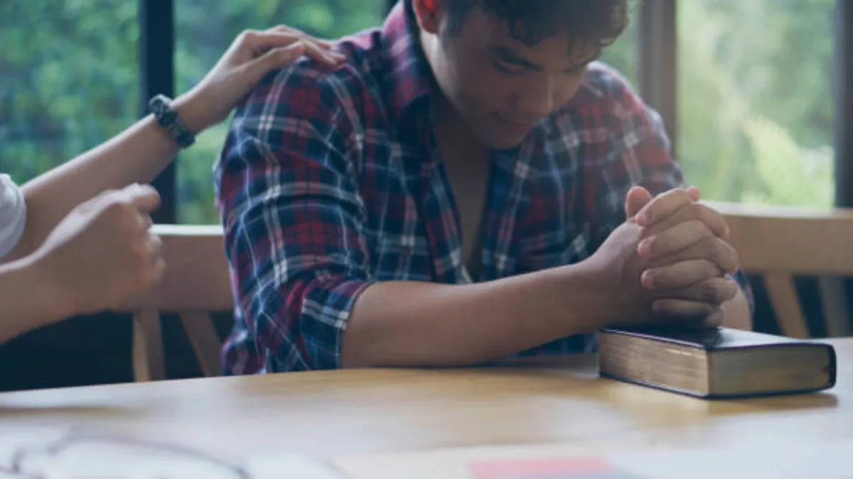 رسائل مدح الأصدقاء