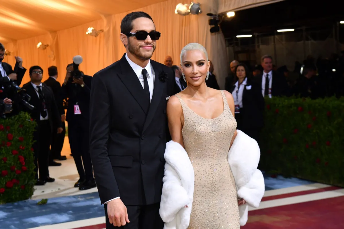 Kim Kardashian and comedian Pete Davidson at the Metropolitan Museum of Art on May 2, 2022, in New York. ANGELA WEISS / AFP