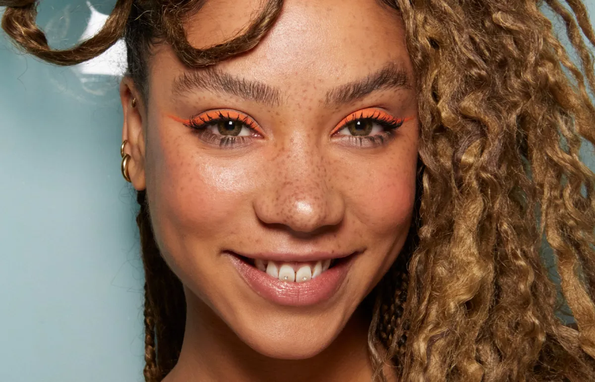 صيحة المكياج المرجاني Coral -الصورة من ©Launchmetrics/Spotlight