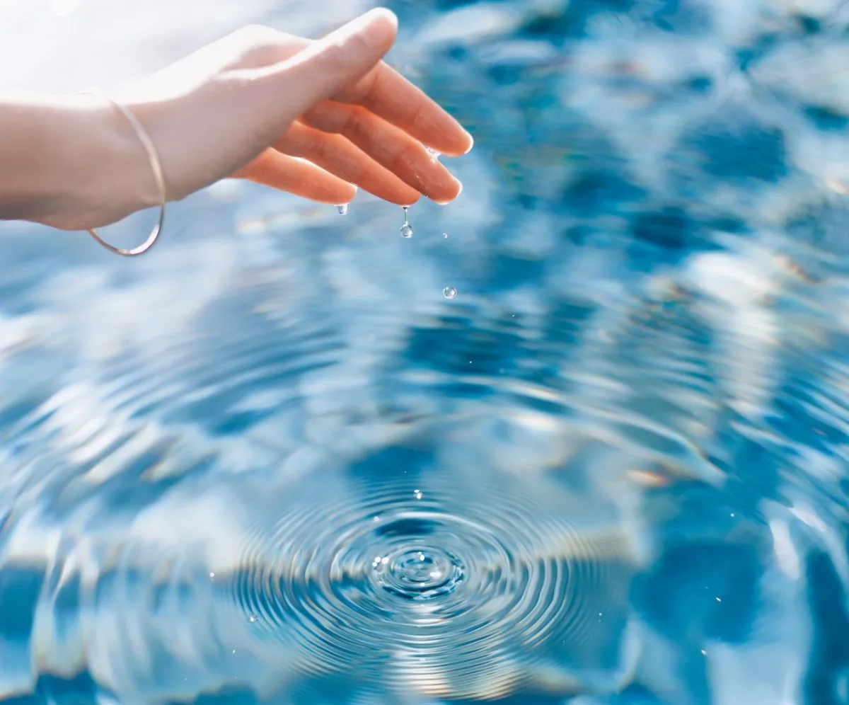 فوائد ماء البحر مذهلة (المصدر: pexels)