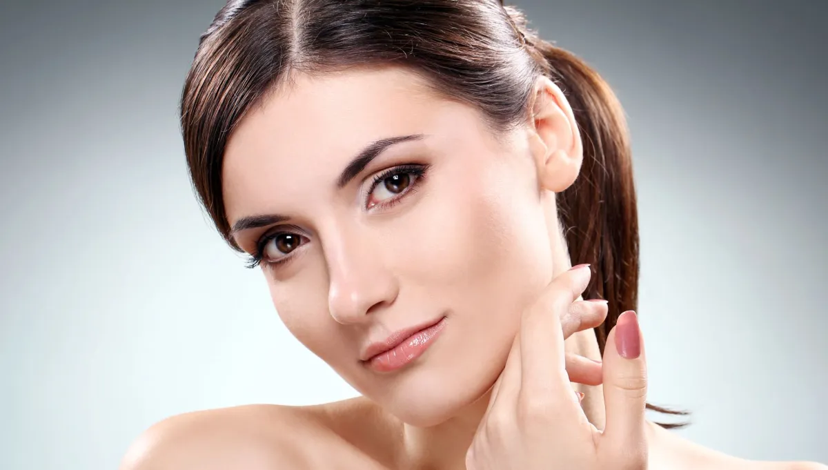 فوائد فيتامين B12 للبشرة