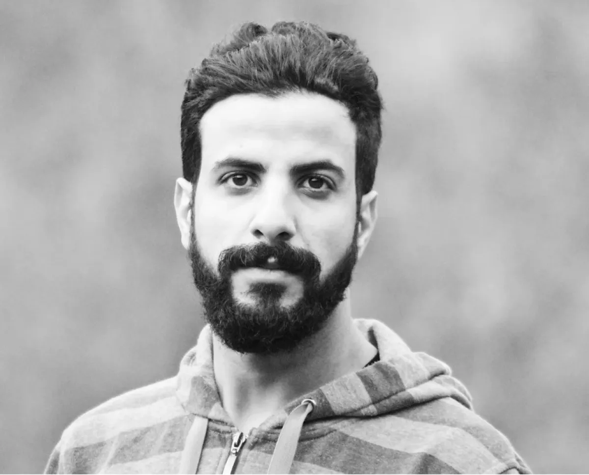 وفاة المصور السعودي هاني الزهراني على إثر سقوطه من مرتفعات السودة - الصورة من موقعه الرسمي على الإنترنت